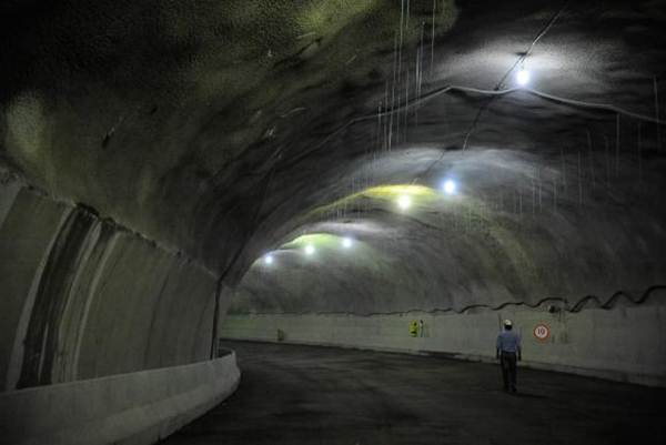 O Túnel Rio 450 é a primeira grande obra do sistema viário do projeto Porto Maravilha