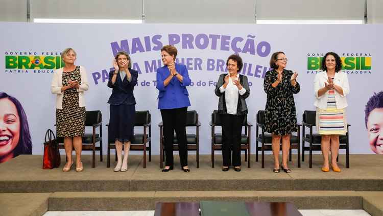 Presidente Dilma durante cerimônia de sanção da lei de tipificação do feminicídio