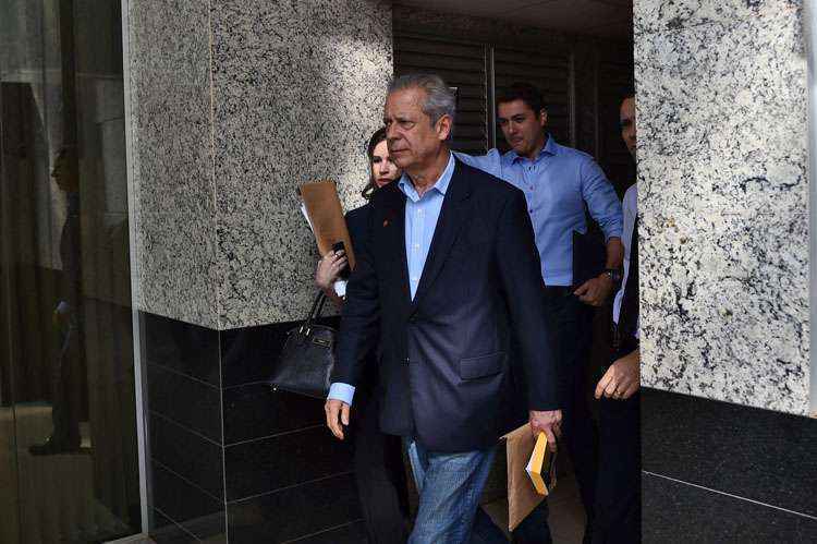 No total, José Dirceu faturou R$ 29,2 milhões entre 2006 e 2013