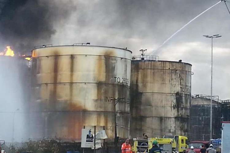 Empresa americana apoiará combate ao incêndio nos tanques de conbustíveis da empresa Ultracargo, em Santos