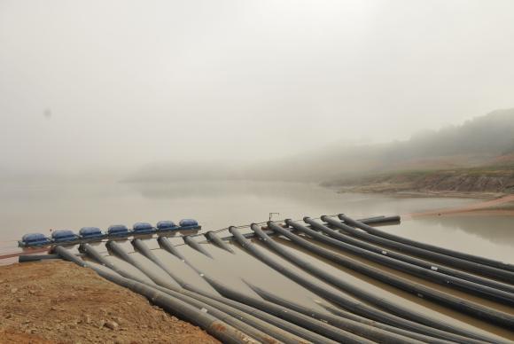 O acumulado de chuva no Cantareira  está abaixo do total esperado para o mês abril, somando 15,7 mm, o equivalente a 17,6% da média histórica do mês (89,1 mm)