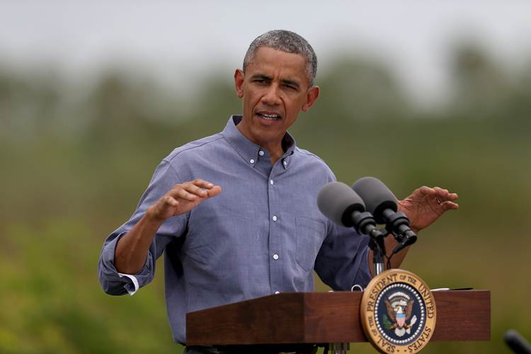 Barack Obama discursa durante uma visita ao Parque Nacional de Everglades ma Flórida, em 22 de abril de 2015