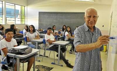 Kleber Farias Pinto foi um dos 60 primeiros professores da instituição: pioneirismo e inovação