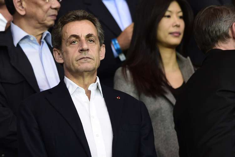 Segundo os investigadores, escutas telefônicas entre Sarkozy e seu advogado revelam uma tentativa de corrupção de um alto magistrado