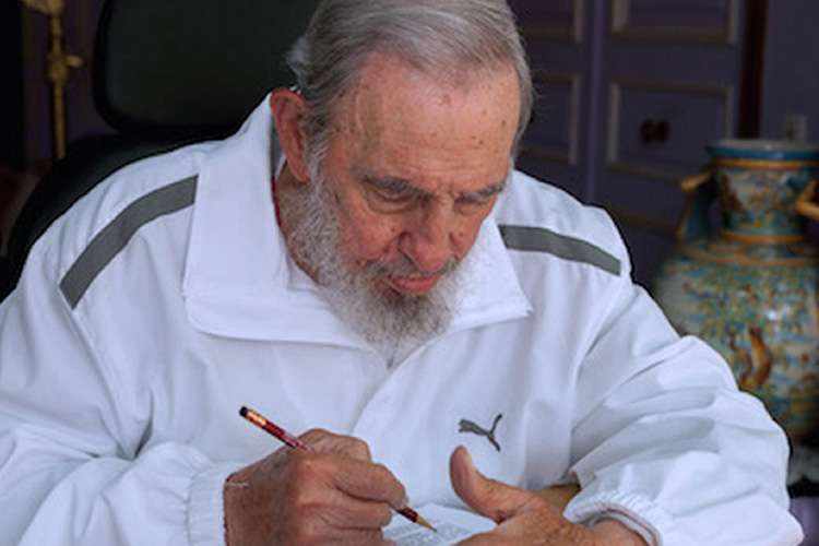 Fidel Castro durante as eleições locais realizadas em toda Cuba, em 19 de abril de 2015, em Havana.