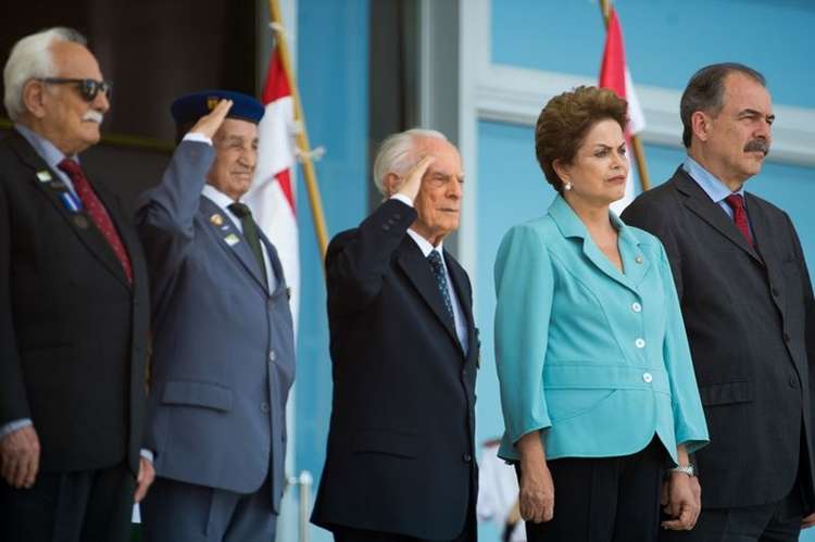 A presidenta Dilma Rousseff participa da cerimônia de comemoração dos 70 anos do Dia da Vitória, no Palácio do Planalto. A data (8 de maio) marca o fim da Segunda Guerra Mundial