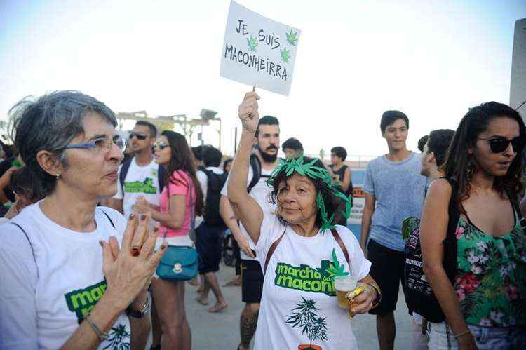 A Marcha da Maconha do Rio de Janeiro começou em 2002 e já sofreu com ações de censura pelo judiciário fluminense, que classificou a manifestação como um ato de apologia às drogas