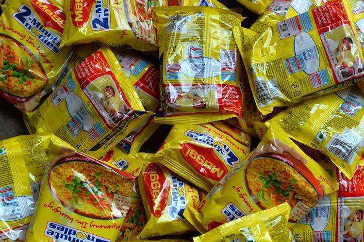 Seis estados indianos haviam anunciado a proibição temporária da venda de macarrão Maggi depois da detecção de altas concentrações de chumbo no produto