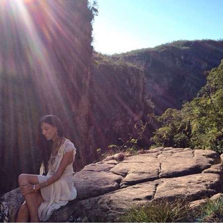 Lea publicou a foto no Instagram com a legenda: Gratidão Madre Terra #AltoParaiso #forca #energie #nature