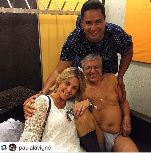 Foto original de Caetano Veloso postada por Paula Lavigne