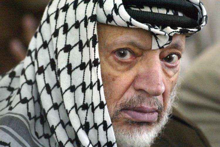 O presidente da Autoridade Palestina faleceu em 11 de novembro de 2004, aos 75 anos, em um hospital militar francês