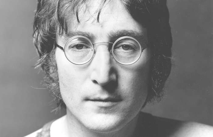 John Lennon toca versão mais pesada da música 'I'm losing you'