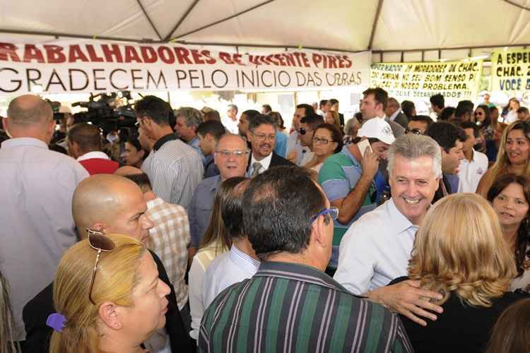 Regularização vem à revelia de moradores de condomínios irregulares que tentaram se manter no local sem documento de posse das terras.