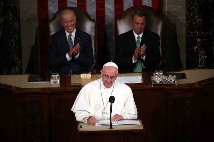 O papa Francisco recordou o líder dos direitos civis americano Martin Luther King, afirmando que seus sonhos inspiram a todos