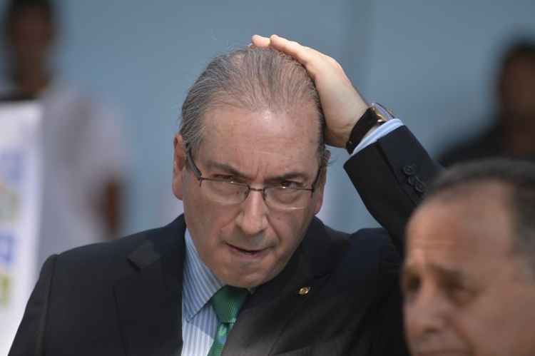 Cunha foi denunciado pelo procurador-geral da República, Rodrigo Janot, juntamente com a prefeita de Rio Bonito (RJ) e ex-deputada federal, Solange Almeida