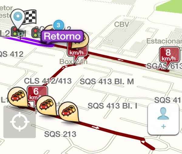 A velocidade média dos motoristas na 612 Sul no começo da noite era de 3km/h e na 213, 4km/h