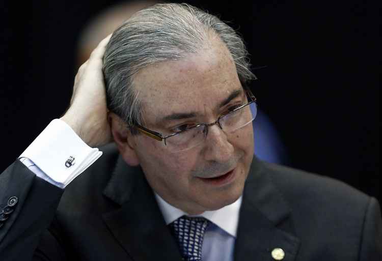 Cunha disse estar disposto a analisar o conjunto da petição 