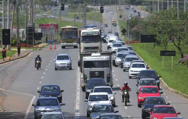 A única via que não será liberada é a faixa exclusiva do BRT Sul, já que os ônibus da linha estão funcionando normalmente