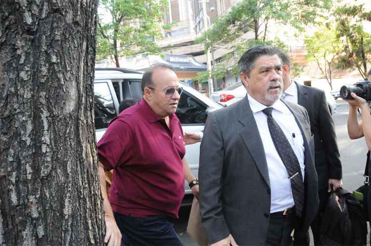 Hugo Pimenta (E) alega que teve participação somente na morte de um dos fiscais do trabalho