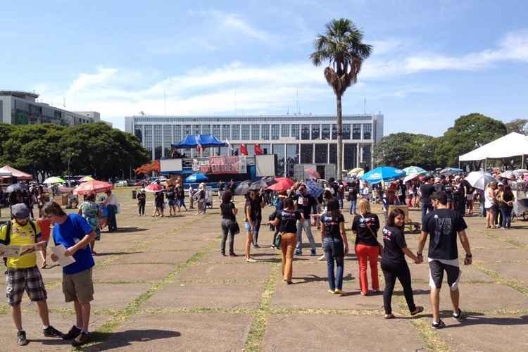 Assembleia na Praça do Buriti