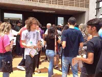 Estudantes chegam para provas do PAS na Universidade de Brasília