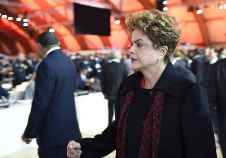 Dilma Rousseff também reiterou a promessa de reduzir a zero o desmatamento ilegal na Amazônia