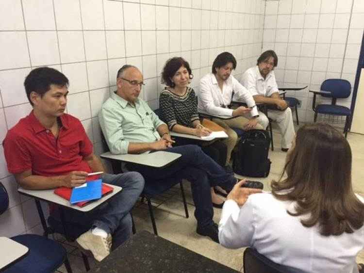 Pesquisadores da OMS visitam Hospital Oswaldo Cruz (Huoc), no Recife