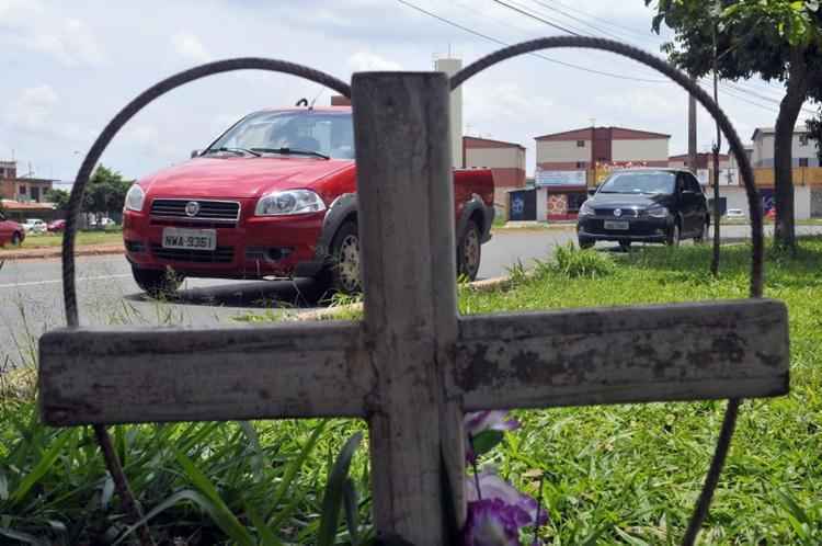 A Avenida Alagado, em Santa Maria, se mantém entre as mais perigosas do Distrito Federal nos últimos 10 anos: três acidentes com morte em 2015