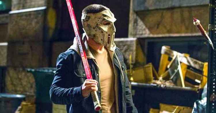 Stephen Amell, da série Arrow, interpreta o justiceiro Casey Jones