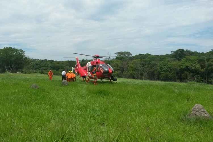 Helicóptero da corporação foi acionado