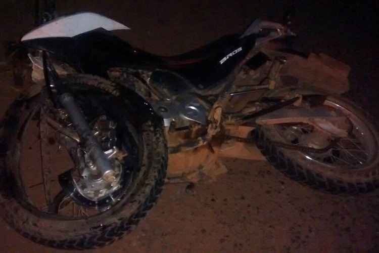 Motociclista ficou gravemente ferido após batida frontal com carro na DF-001