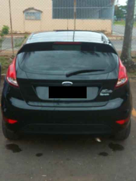 Ford Fiesta foi encontrado no Setor Oeste do Gama