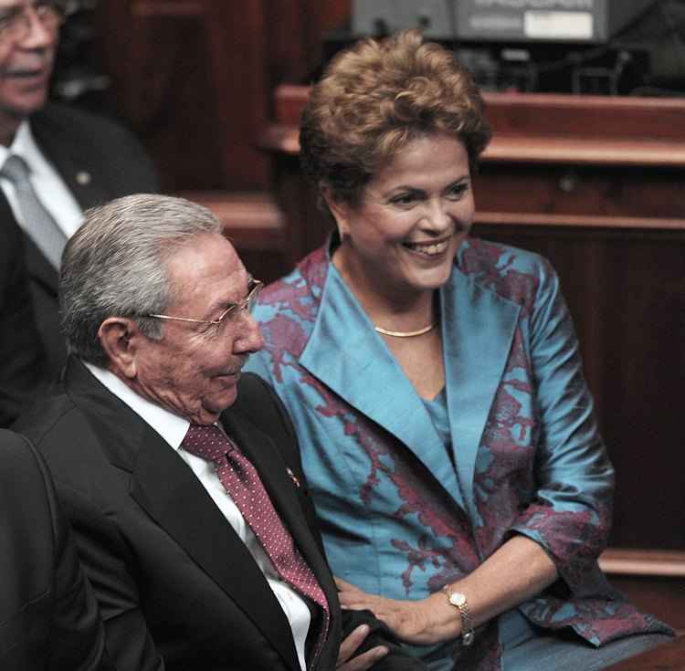 O líder cubano se solidarizou com Dilma Rousseff na 