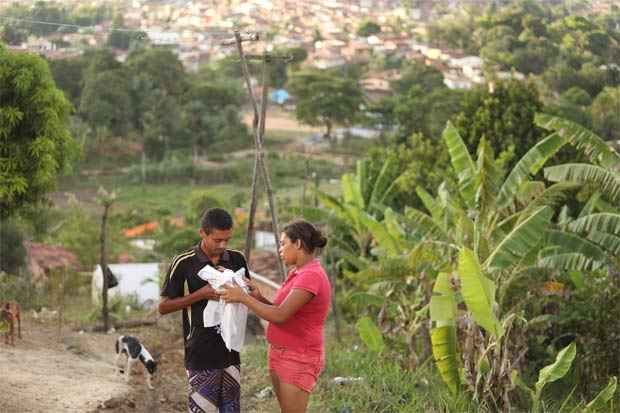 A mudança de endereço do casal ocorrerá no primeiro dia de 2016