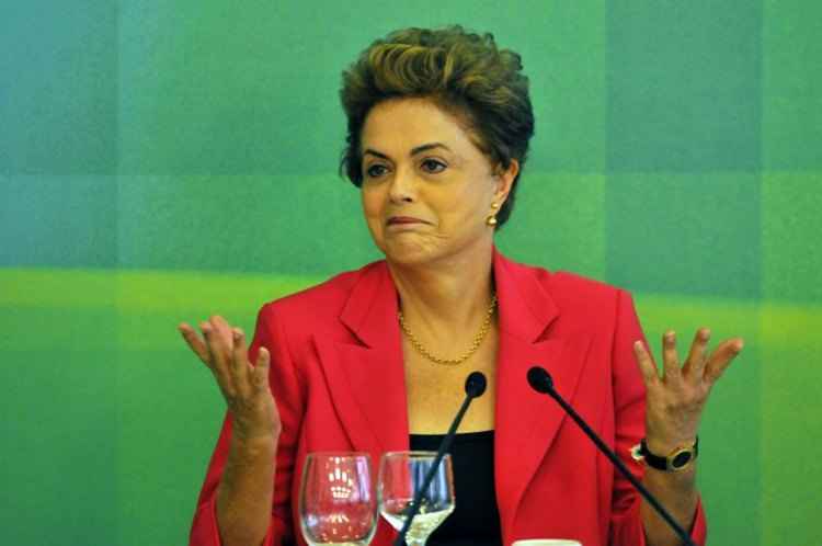 Segundo ele, em setembro de 2013, Collor afirmou que suas negociações para indicar cargos de chefia na BR Distribuidora, subsidiária da Petrobrás haviam sido conduzidas diretamente por Dilma