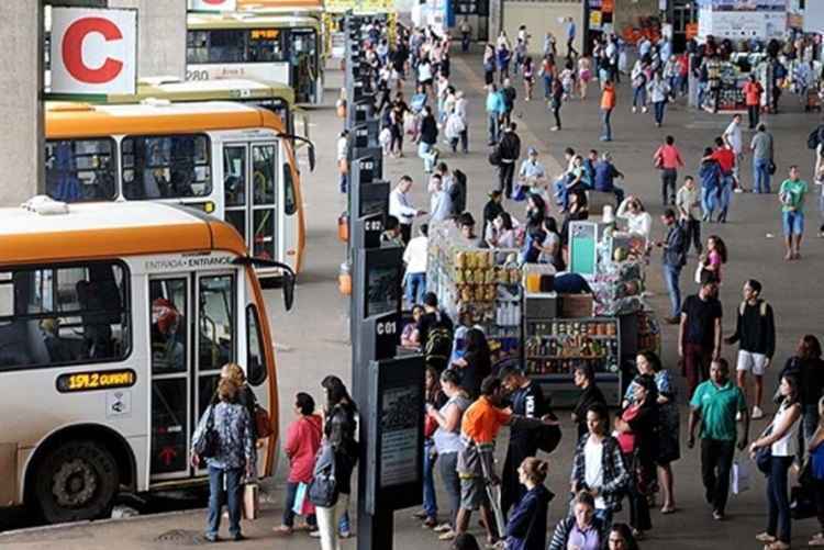 Redistribuição dos boxes atende ao edital de licitação que renovou a frota de ônibus, de 2011