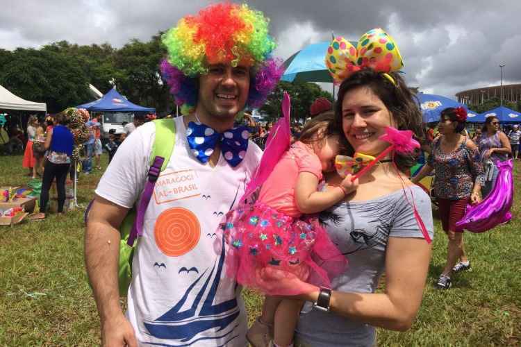 Em seu 10º desfile, a tradicional festa trocou de local, passando do Cruzeiro para a área central da cidade