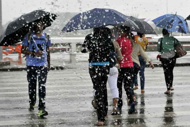 Apesar do clima estável nesta manhã de sábado (23/1), o céu permanecerá nublado no DF