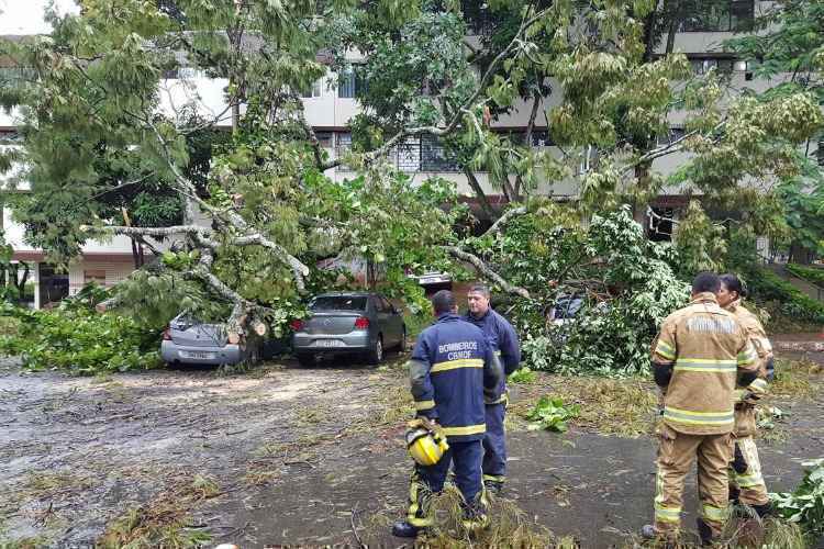 Em nenhum dos casos houve feridos