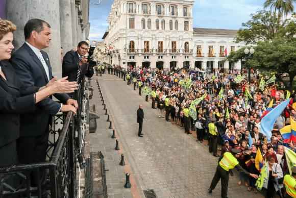 A presidenta Dilma chegou ontem ao Equador, onde se reuniu com o presidente do país, Rafael Correa