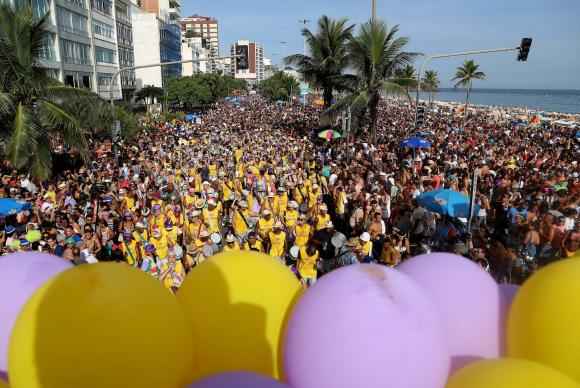 O Bloco Simpatia É Quase Amor teve a presença de um público de 100 mil pessoa, segundo a Riotur