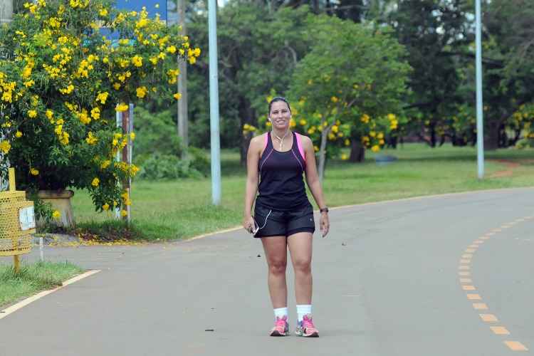 A servidora pública Paula Carolina Andrade, 36, sempre achou perigoso a união de ciclistas e pedestres em uma única pista