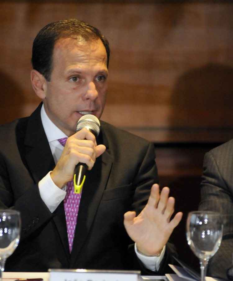 João Doria foi questionado sobre a denúncia, feita pelo vereador Adolfo Quintas (PSDB), de que ele estaria 