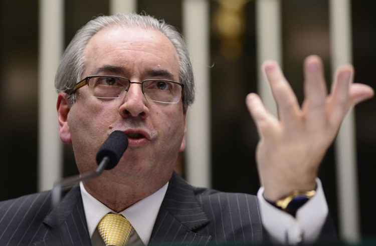 Cunha é réu na Operação Lava Jato por corrupção e lavagem de dinheiro e nega ter recebido as vantagens ilegais