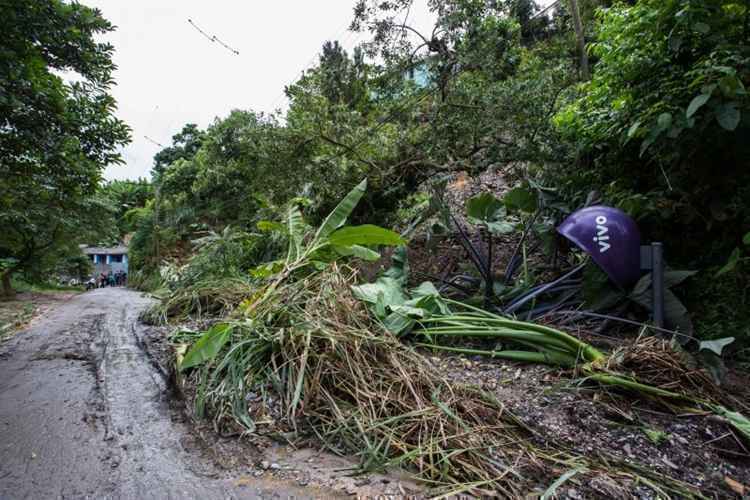 Duas pessoas ainda estão desaparecidas; em todo o estado, já são 24 mortos, 24 feridos e mais de 3 mil desalojados por conta das chuvas