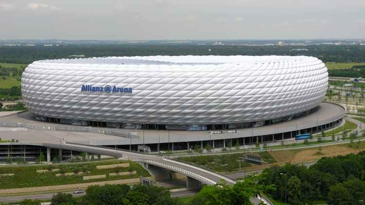 Futebol História - Estadio de Futebol