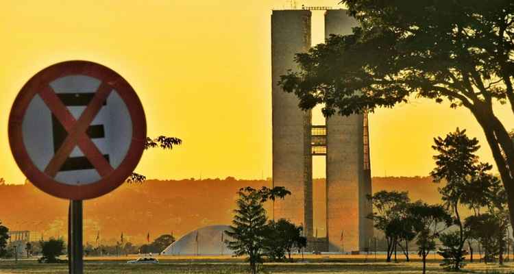 Previsão do tempo para sábado e domingo deve ser de céu claro no início dos dias