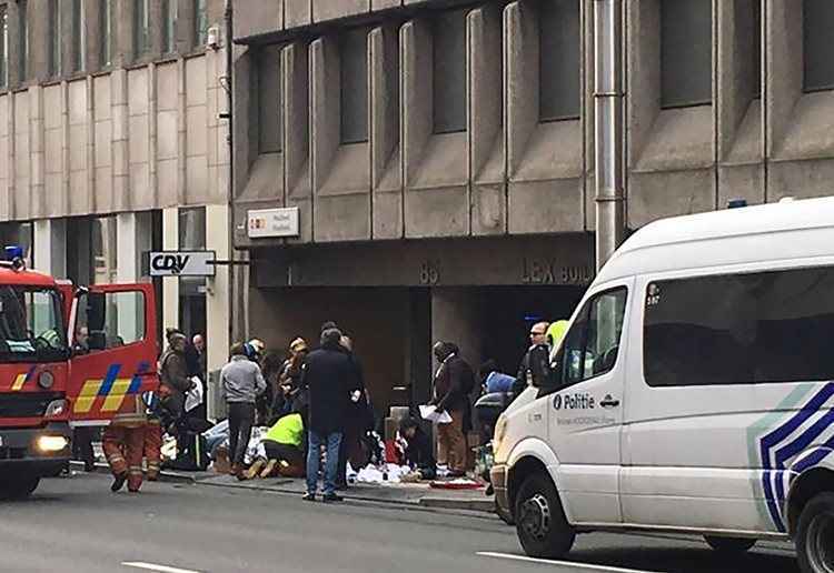 Aeroporto internacional de Bruxelas explosões foram provocadas por homem-bomba