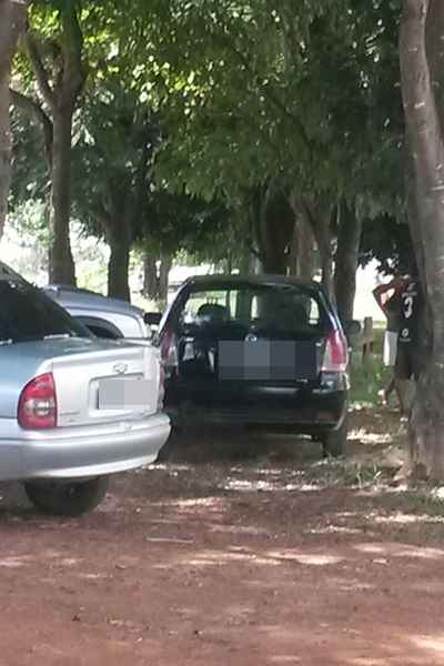 Policial avistou o veículo no momento em que ia buscar filha na escola