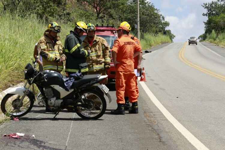 Os bombeiros tentaram reanimar Dayane Costa Oliveira por 50 minutos